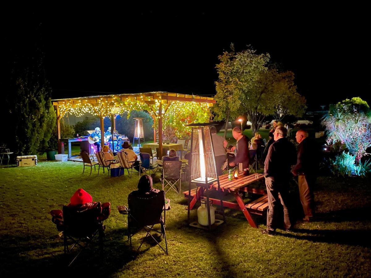 Quirindi Sunflower Motor Inn Exterior photo